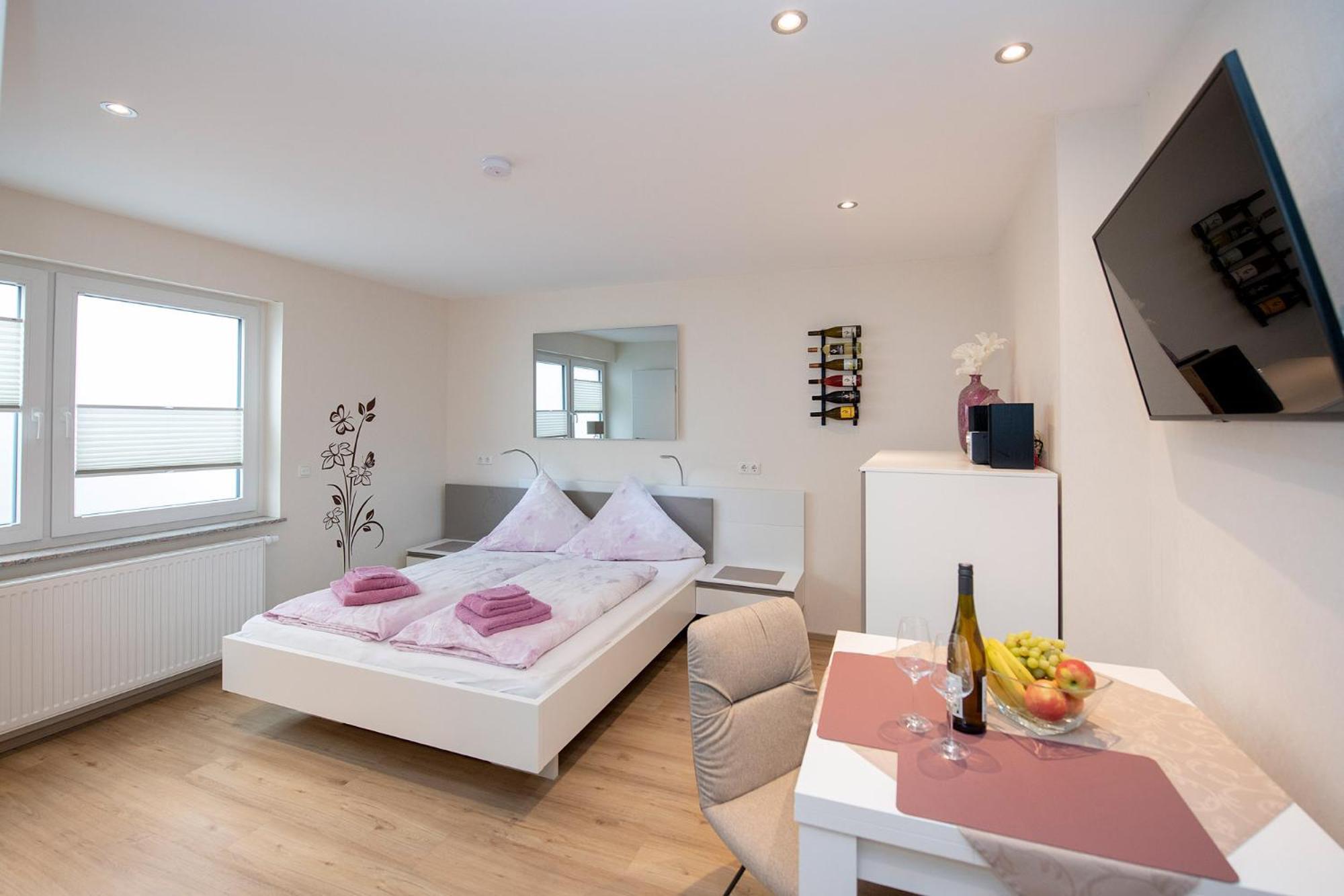 Studio Apartment Am Historischen Matthiasturm Neef 外观 照片